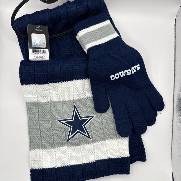 NFL Dallas Cowboys Unisex Knit Scarf and Glove Holiday Gift Set - Picture 1 of 5